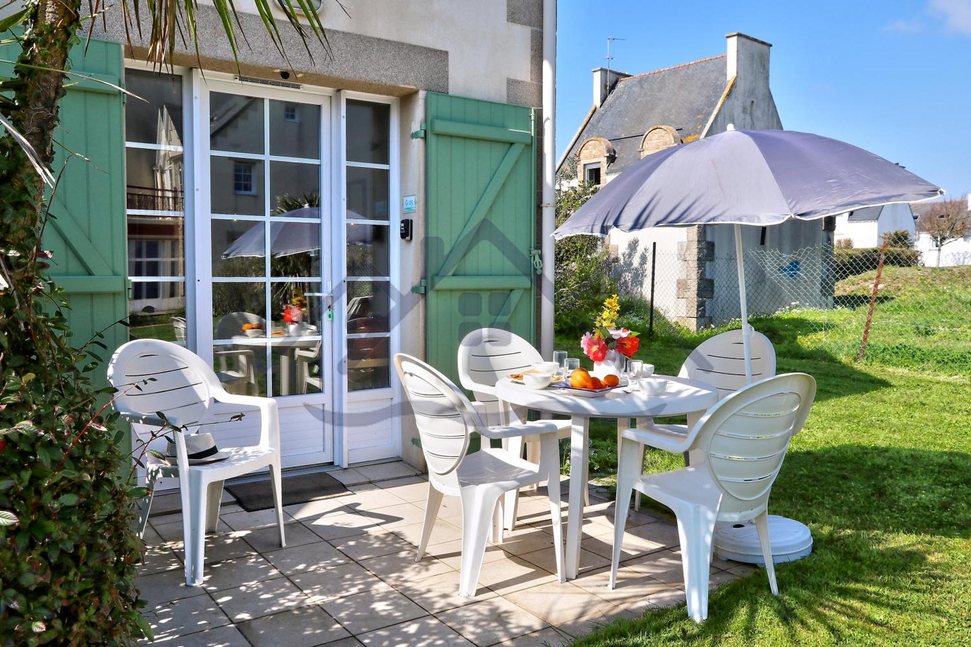 LocaLise - Maison G5 au Guilvinec - A 50m de la mer avec jardin et piscine - Tout à pied, plages, port, centre, commerces, marché - Wifi inclus - Animaux bienvenus - Linge de lit inclus Exterior foto
