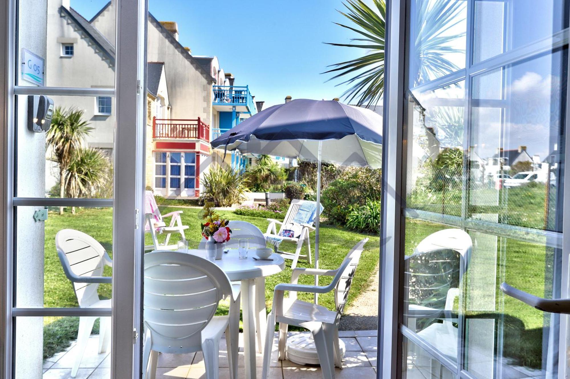 LocaLise - Maison G5 au Guilvinec - A 50m de la mer avec jardin et piscine - Tout à pied, plages, port, centre, commerces, marché - Wifi inclus - Animaux bienvenus - Linge de lit inclus Exterior foto