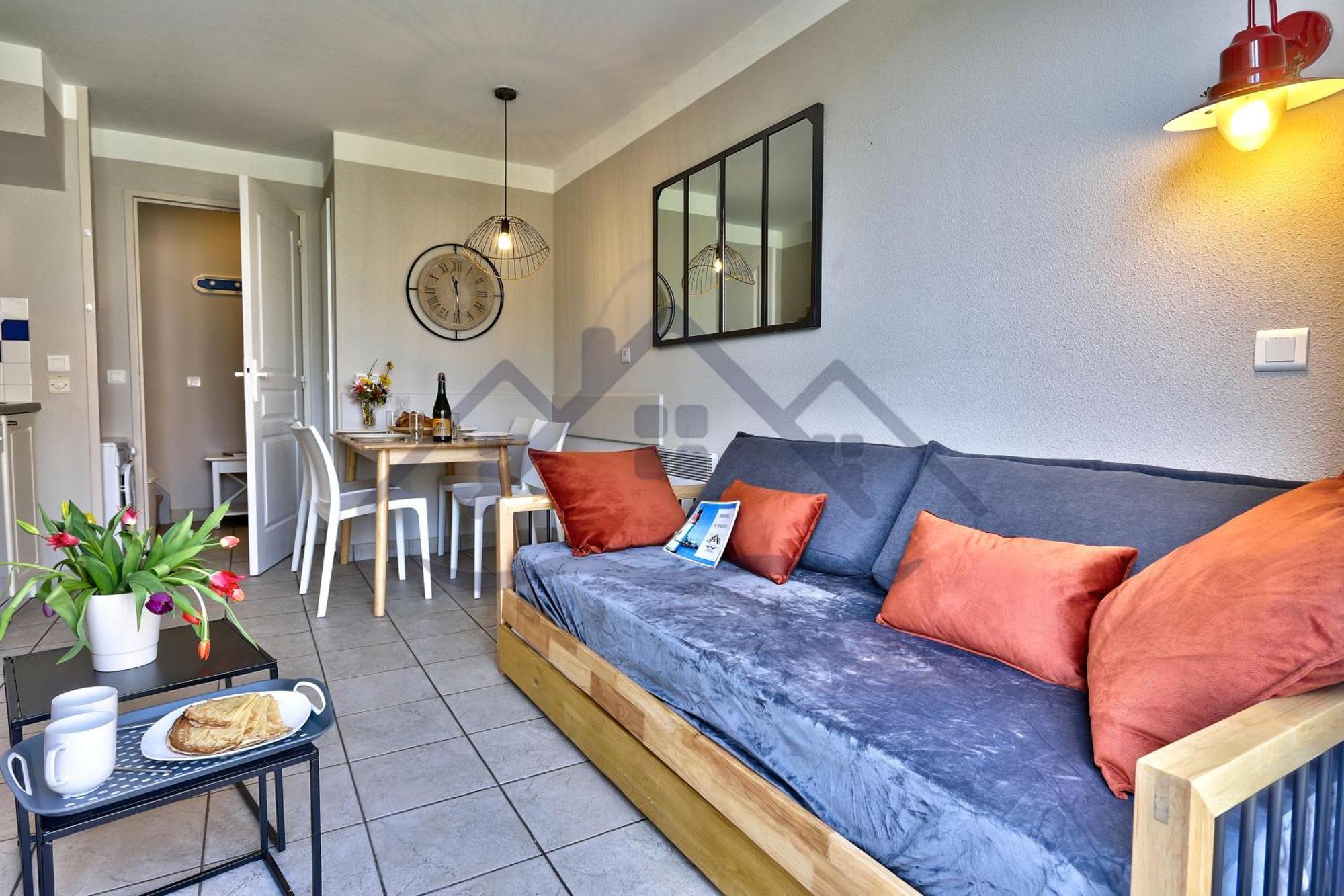 LocaLise - Maison G5 au Guilvinec - A 50m de la mer avec jardin et piscine - Tout à pied, plages, port, centre, commerces, marché - Wifi inclus - Animaux bienvenus - Linge de lit inclus Exterior foto